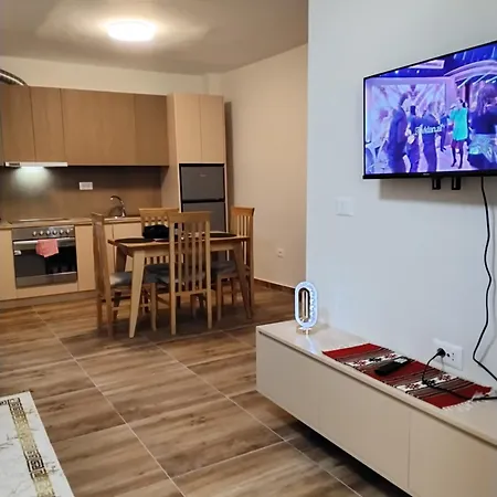 Apartmán Cozy Centrally Located For Up To Three Or Four Guests Family 10 Min Walk From Center